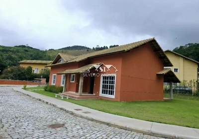 Casa, 4 quartos, 225 m² - Foto 2