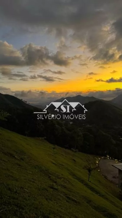 Casa, 8 quartos, 1060 m² - Foto 1