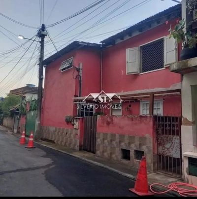 Casa, 3 quartos, 175 m² - Foto 1