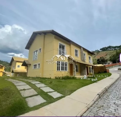 Casa, 4 quartos, 213 m² - Foto 1