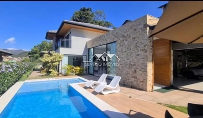 Casa, 3 quartos, 230 m² - Foto 1