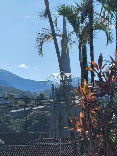 Casa, 4 quartos, 339 m² - Foto 2