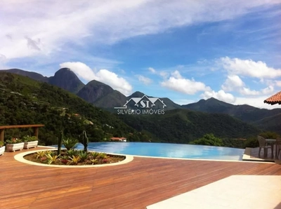 Casa, 4 quartos, 250 m² - Foto 1