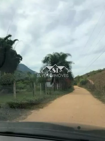 Sítio, 3 quartos, 2000 m² - Foto 3