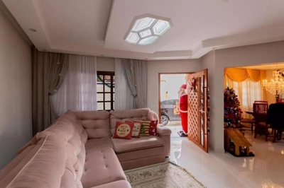 Sobrado, 3 quartos, 170 m² - Foto 1