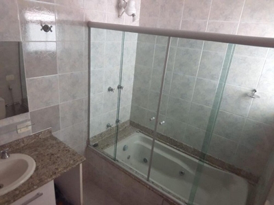 Sobrado, 3 quartos, 227 m² - Foto 2