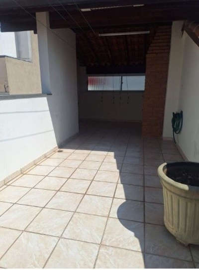 Casa, 2 quartos, 185 m² - Foto 1