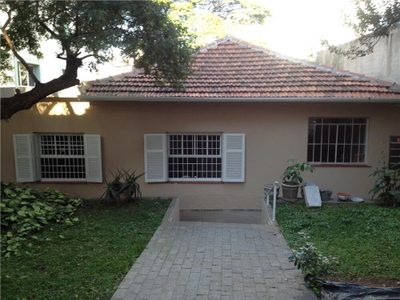 Casa, 4 quartos, 255 m² - Foto 1