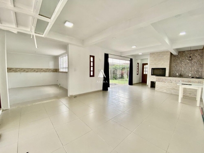 Casa, 3 quartos, 213 m² - Foto 2