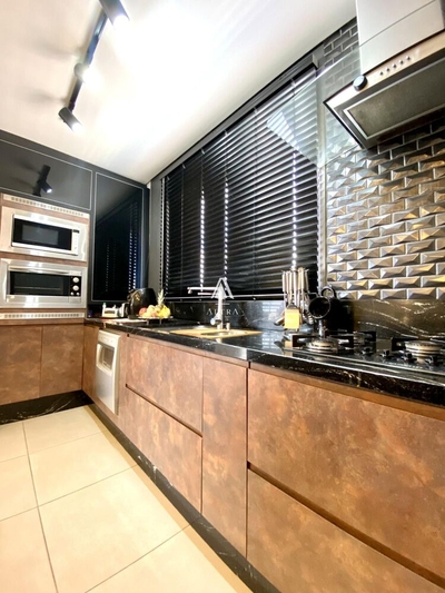 Cobertura, 4 quartos, 215 m² - Foto 2