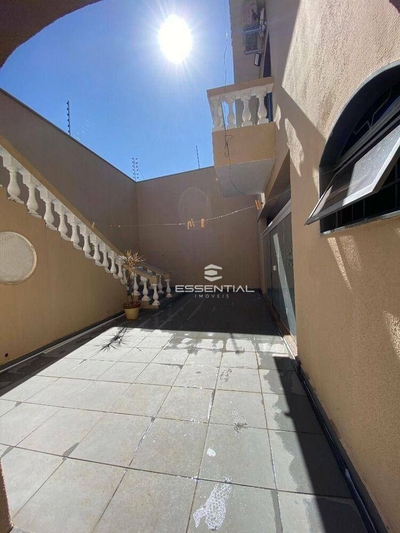 Sobrado, 4 quartos, 600 m² - Foto 2