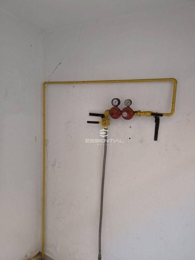 Loja-Salão, 210 m² - Foto 1