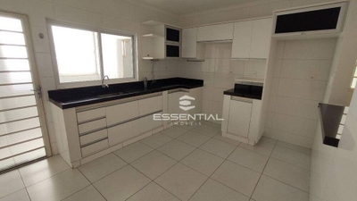 Apartamento, 3 quartos, 132 m² - Foto 4