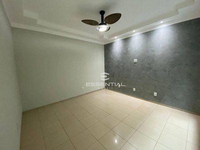 Casa, 3 quartos, 180 m² - Foto 1