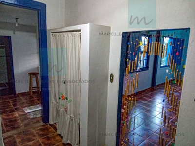 Casa, 7 quartos, 1604 m² - Foto 1