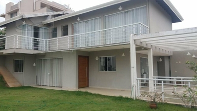 Sobrado, 3 quartos, 220 m² - Foto 1