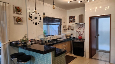 Casa, 3 quartos, 247 m² - Foto 5