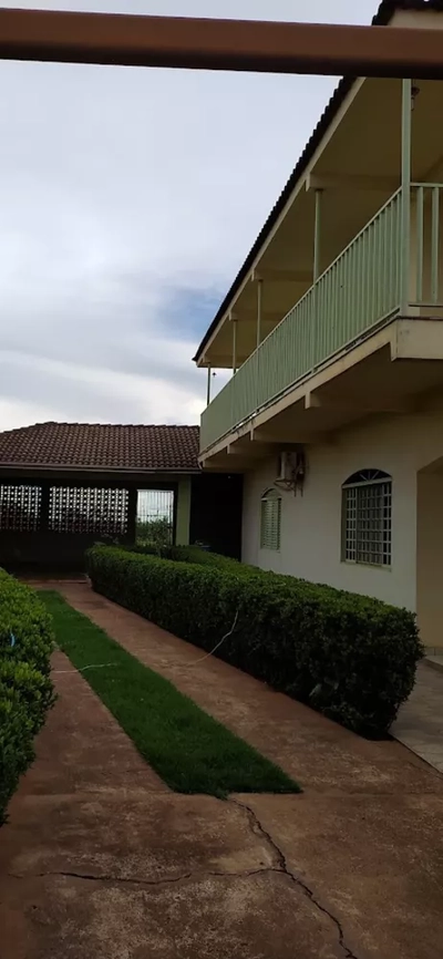 Sobrado, 4 quartos, 427 m² - Foto 1