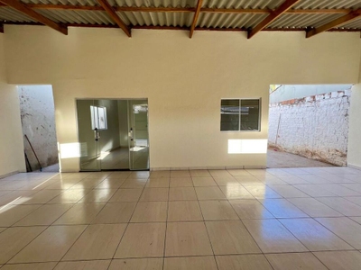 Casa, 3 quartos, 135 m² - Foto 2