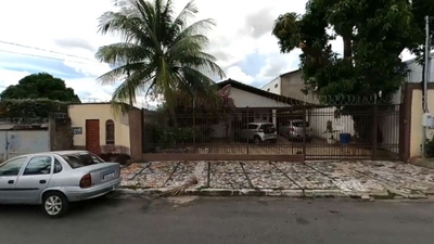 Casa, 3 quartos, 385 m² - Foto 1