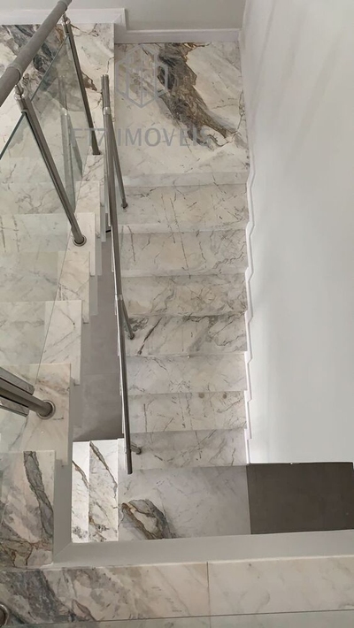 Sobrado, 3 quartos, 212 m² - Foto 4