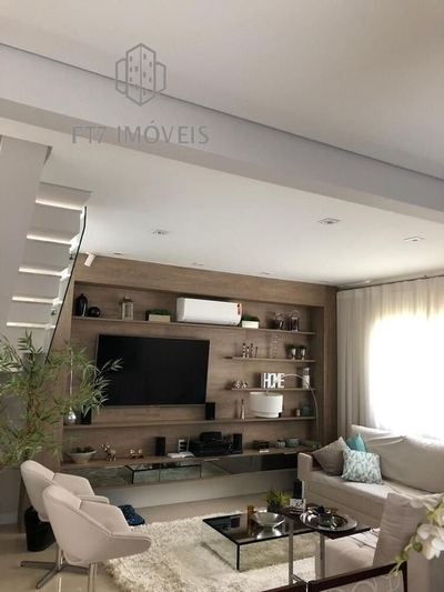 Casa, 3 quartos, 158 m² - Foto 1