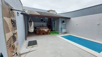 Casa, 3 quartos, 164 m² - Foto 1