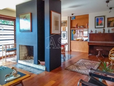 Casa, 3 quartos, 276 m² - Foto 4