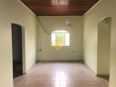 Casa, 3 quartos, 218 m² - Foto 4