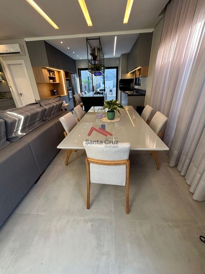 Sobrado, 3 quartos, 200 m² - Foto 4