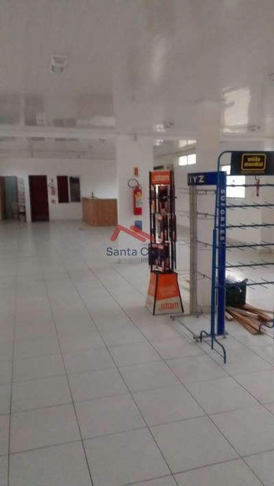 Loja-Salão, 210 m² - Foto 1