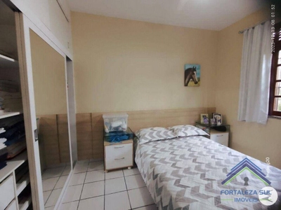 Casa, 3 quartos, 185 m² - Foto 1