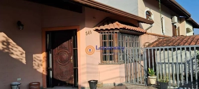 Casa, 2 quartos, 144 m² - Foto 1