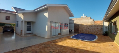 Casa, 3 quartos, 225 m² - Foto 2