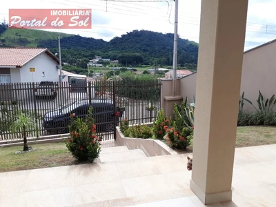 Casa, 3 quartos, 204 m² - Foto 2