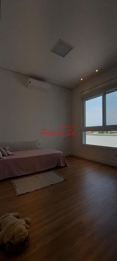 Sobrado, 3 quartos, 270 m² - Foto 1