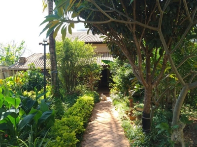 Casa, 3 quartos, 238 m² - Foto 2