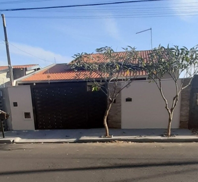 Casa, 3 quartos, 170 m² - Foto 1