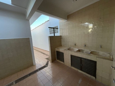 Casa, 3 quartos, 200 m² - Foto 4