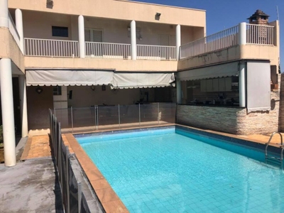 Casa, 3 quartos, 320 m² - Foto 1