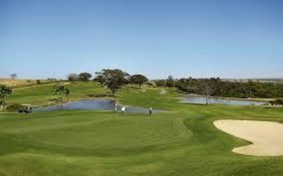 Loteamento e Condomínio, 490 m² - Foto 2