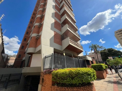 Apartamento, 3 quartos, 150 m² - Foto 1