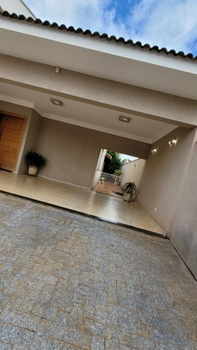 Casa, 3 quartos, 244 m² - Foto 4