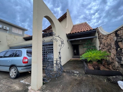 Casa, 4 quartos, 640 m² - Foto 3