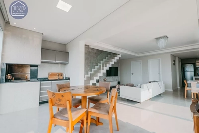 Cobertura, 4 quartos, 211 m² - Foto 5