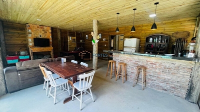 Casa, 2 quartos, 1427 m² - Foto 5