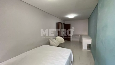 Casa, 3 quartos, 450 m² - Foto 4