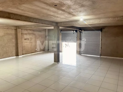 Loja-Salão, 340 m² - Foto 1
