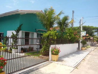 Casa, 6 quartos, 336 m² - Foto 1