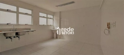 Cobertura, 3 quartos, 210 m² - Foto 2